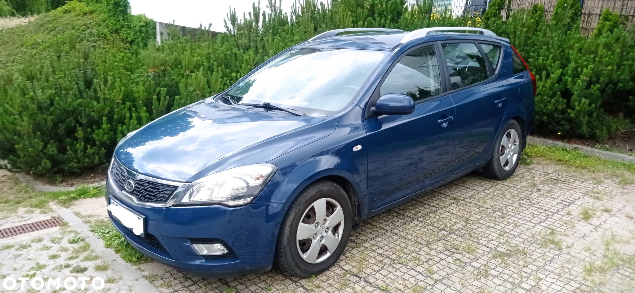 Kia Ceed - 1