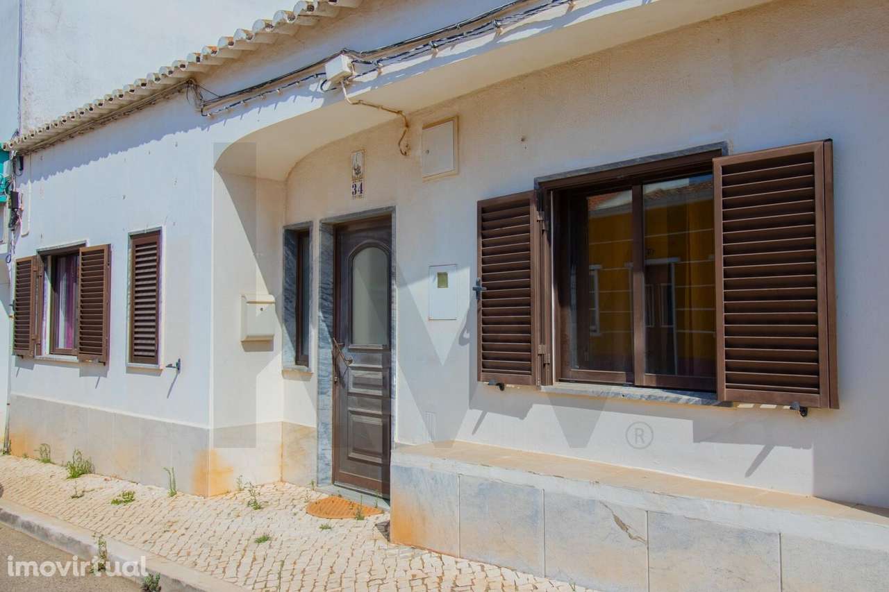 Moradia T3 com Quintal em Vila do Bispo - Grande imagem: 2/31