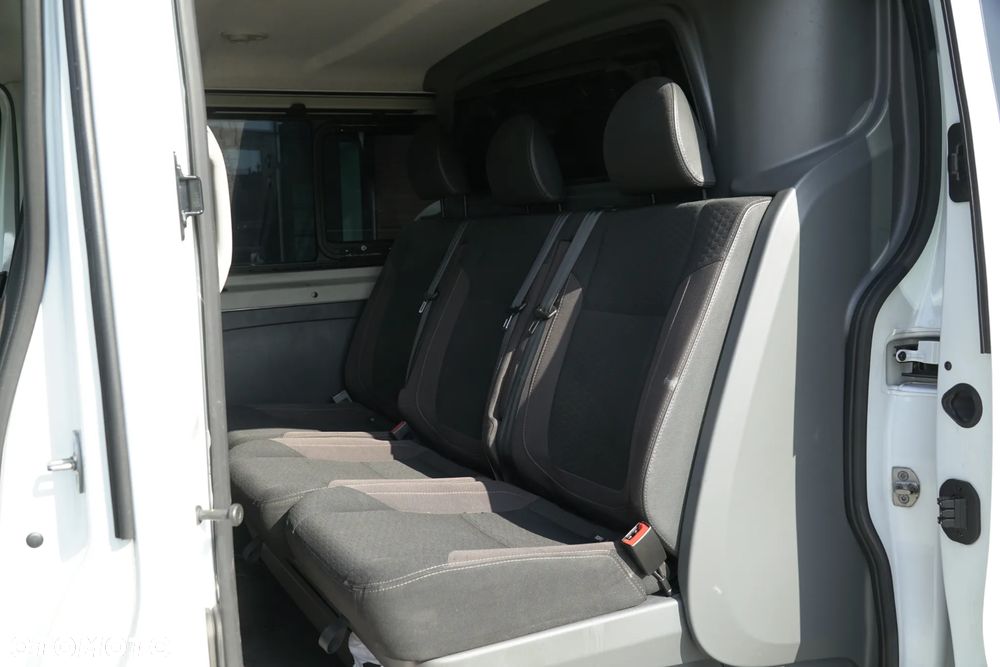 Renault Trafic - 16