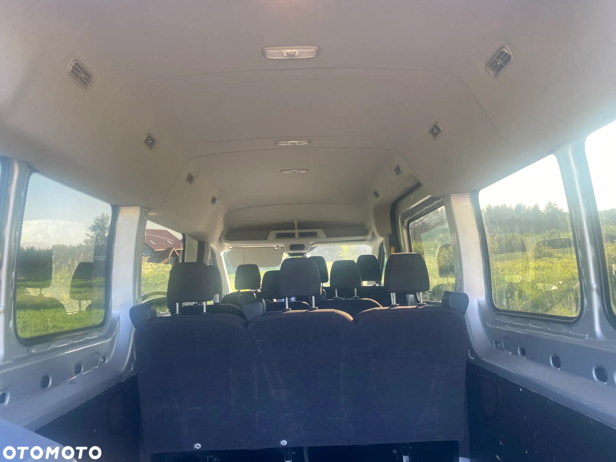 Ford Transit - 11
