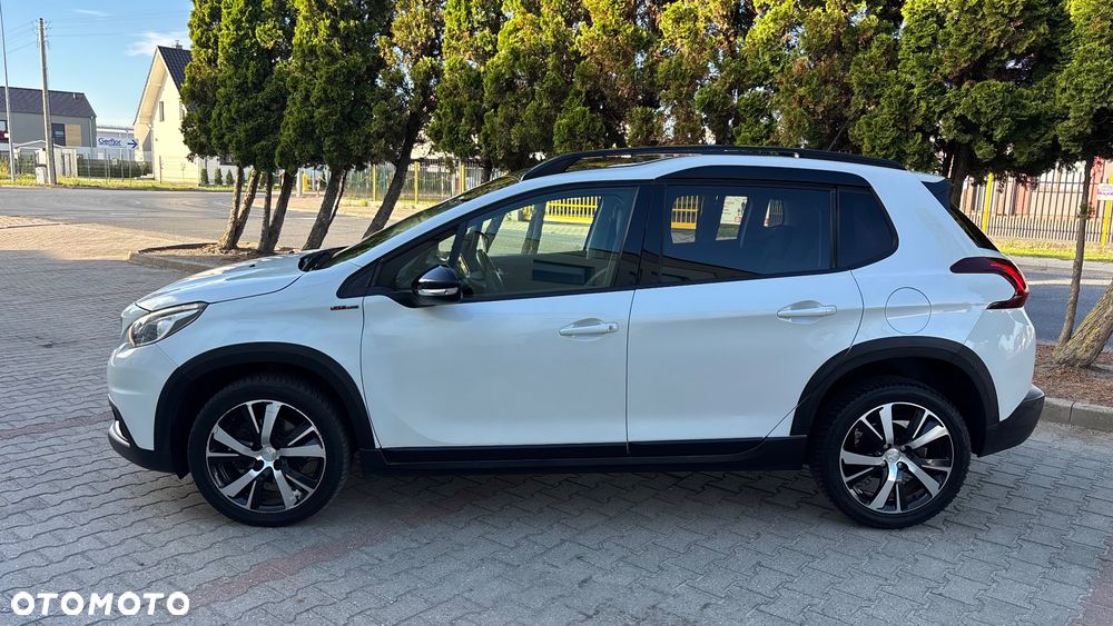 Peugeot 2008 PureTech 110 Stop&Start EAT6 GT-Line Edition - 3