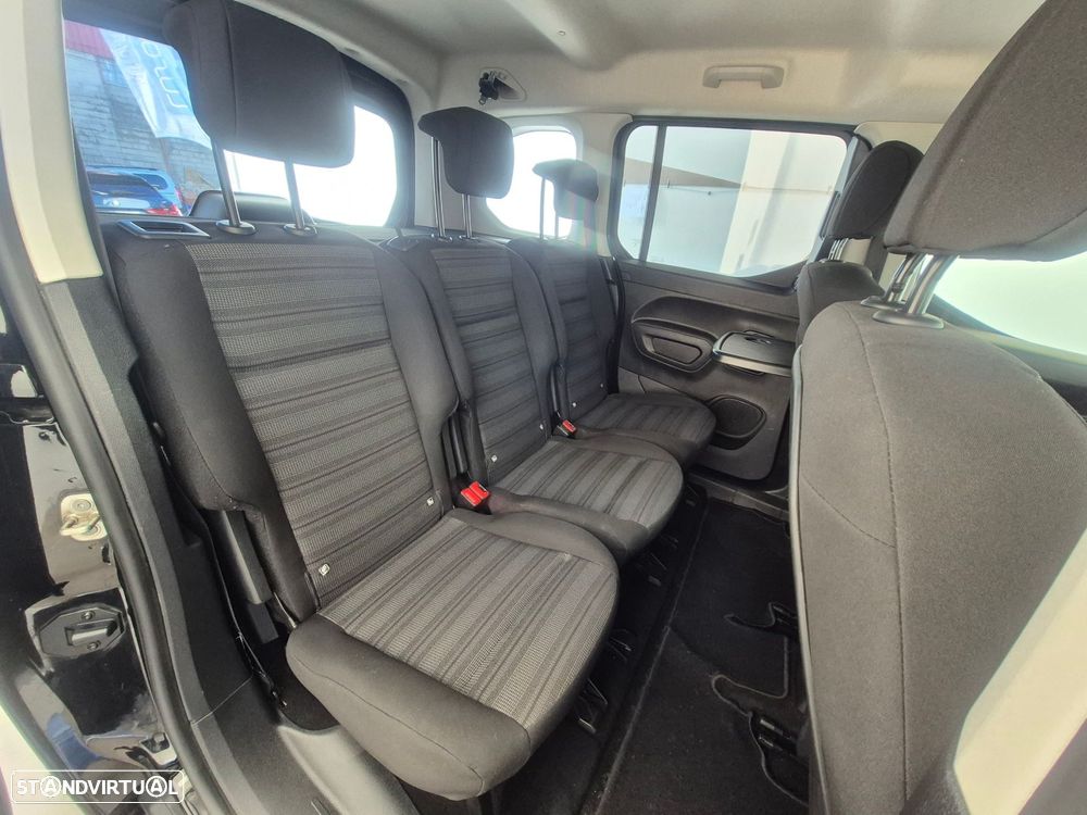 Opel Combo 1.2 L1H1 Innovation - 25