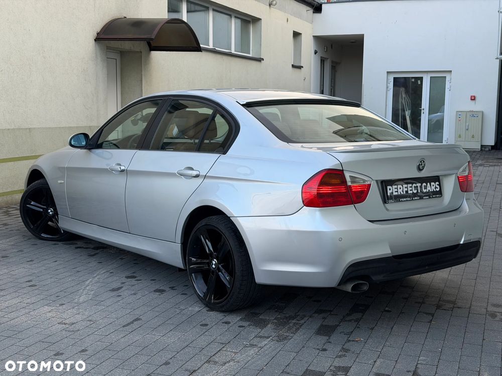 BMW Seria 3 320d - 5
