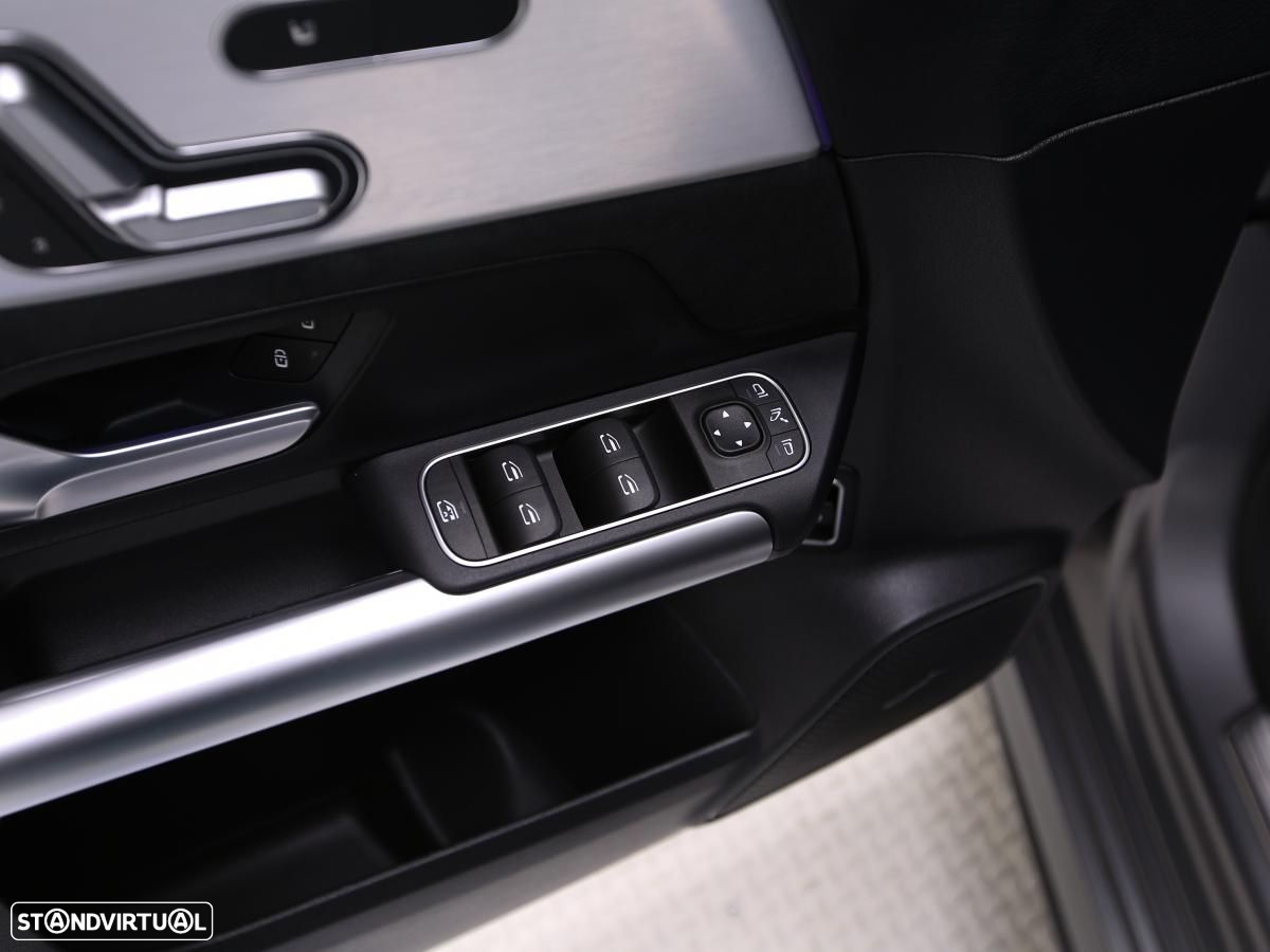 Mercedes-Benz B 250 e AMG Line - 16