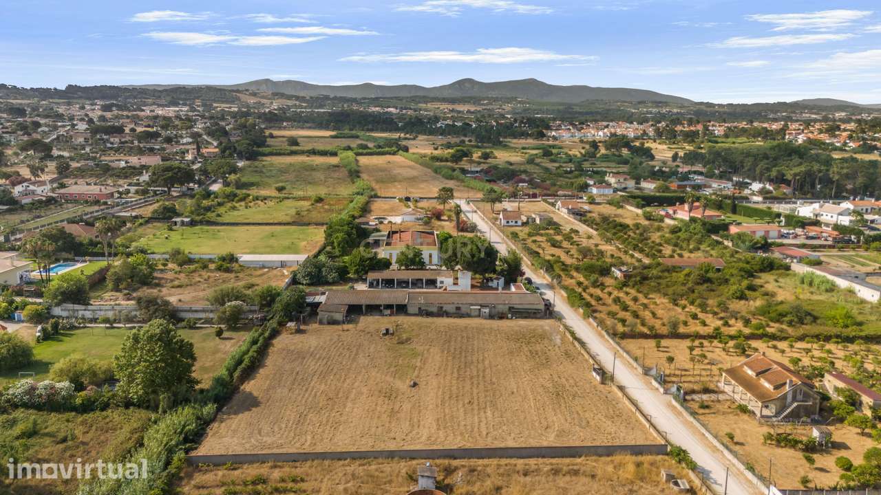 OPORTUNIDADE ÚNICA EM AZEITÃO, TERRENO DE 5.250 m² PARA CONSTRUIR A SU - Grande imagem: 2/25