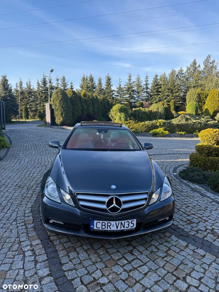 Mercedes-Benz Klasa E - 1