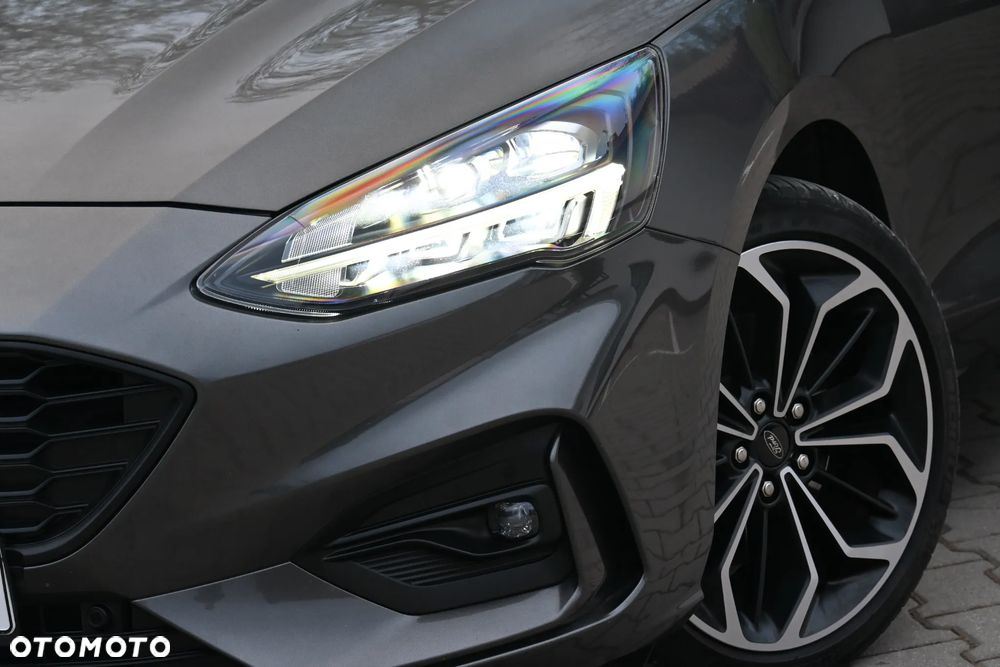 Ford Focus 1.5 EcoBoost ST-Line - 6