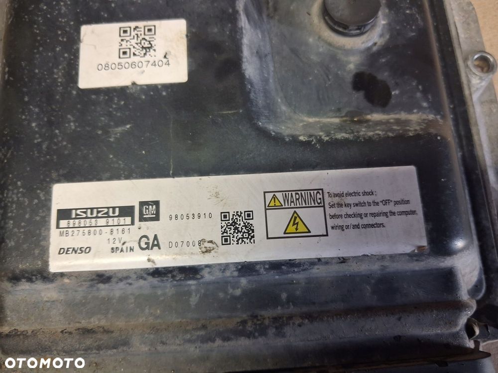 Komputer sterownik silnika moduł ECU Opel Zafira B 1.7 CDTI 98053910 - 2