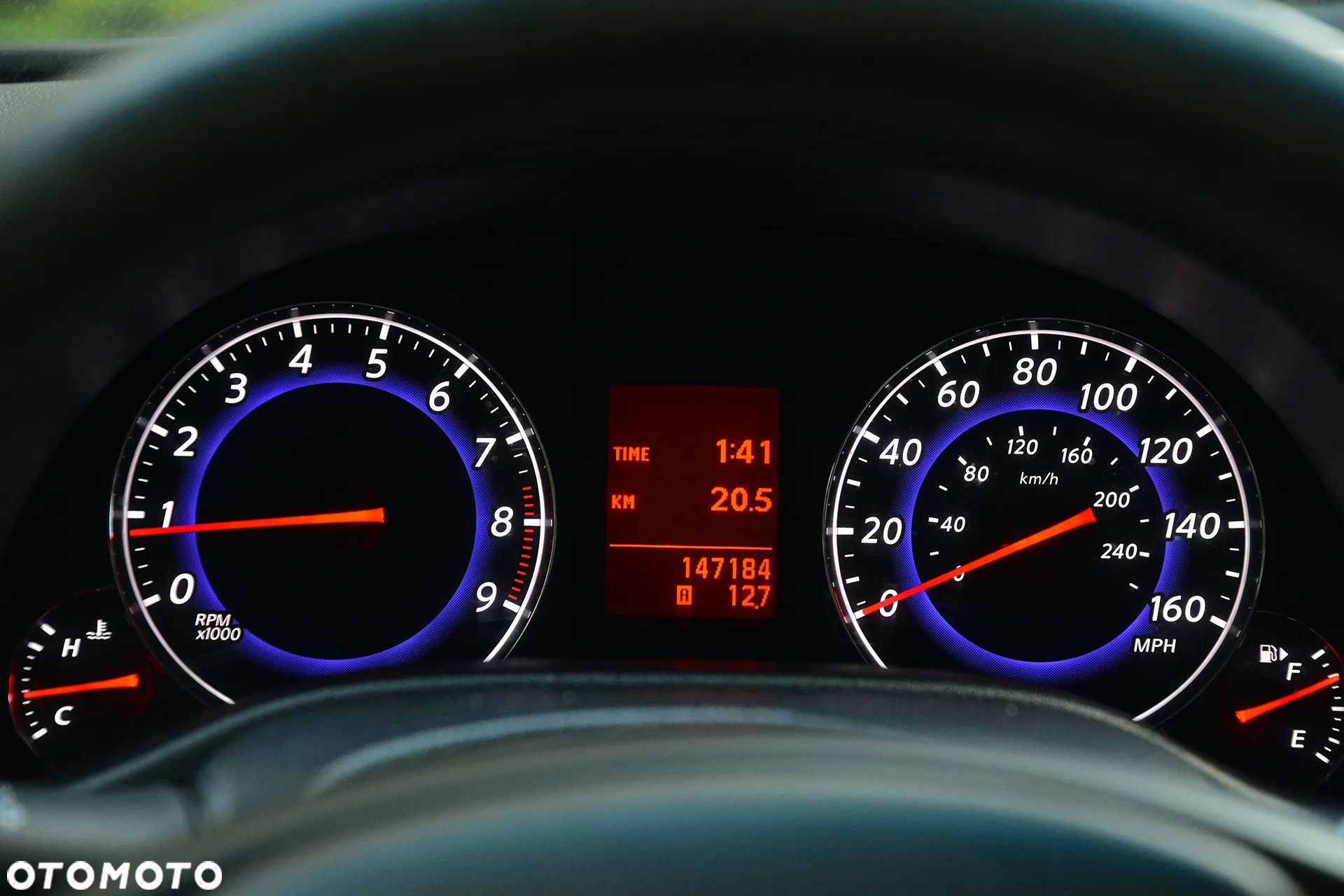 Infiniti G G37 S - 26