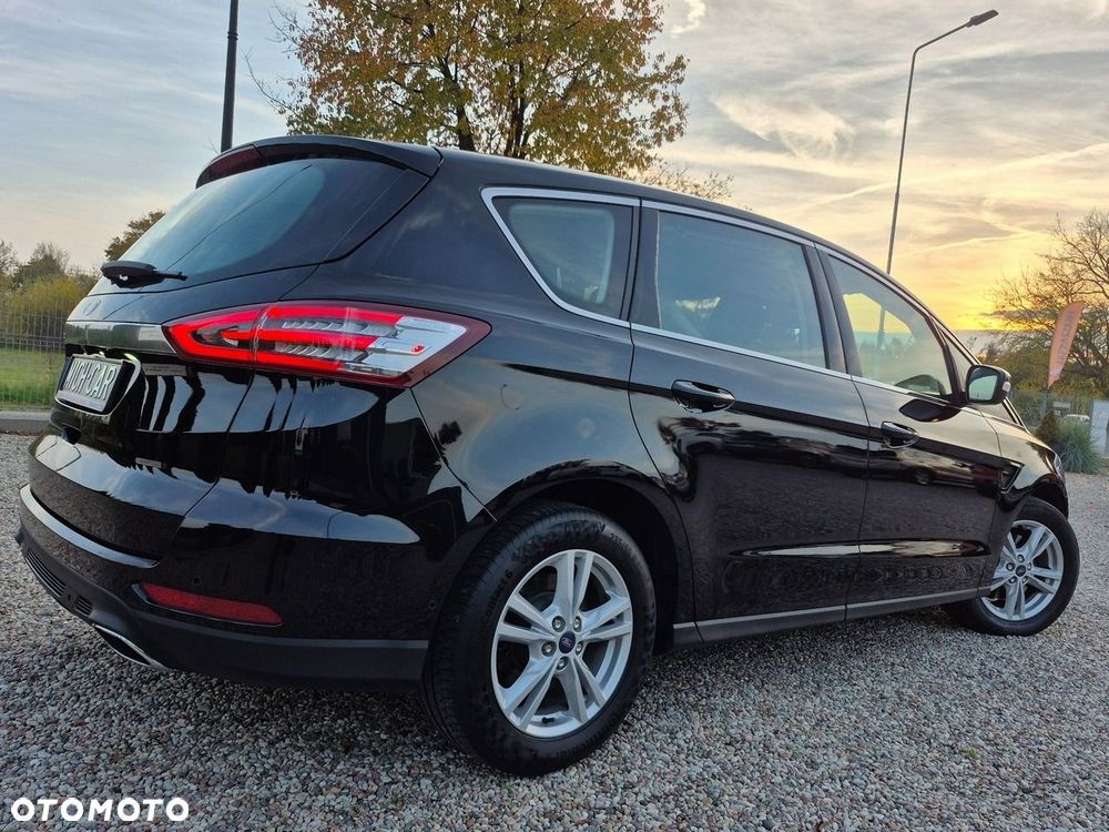 Ford S-Max - 22