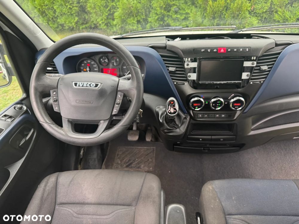 Iveco Daily 35S-210 Hi-Matic - 12