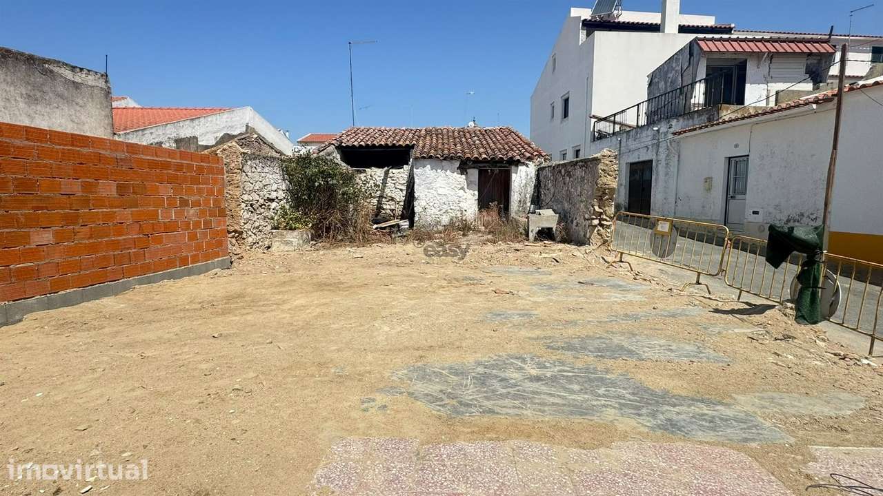 Casa Tipicamente Alentejana no Centro de Castro Verde - Grande imagem: 5/22