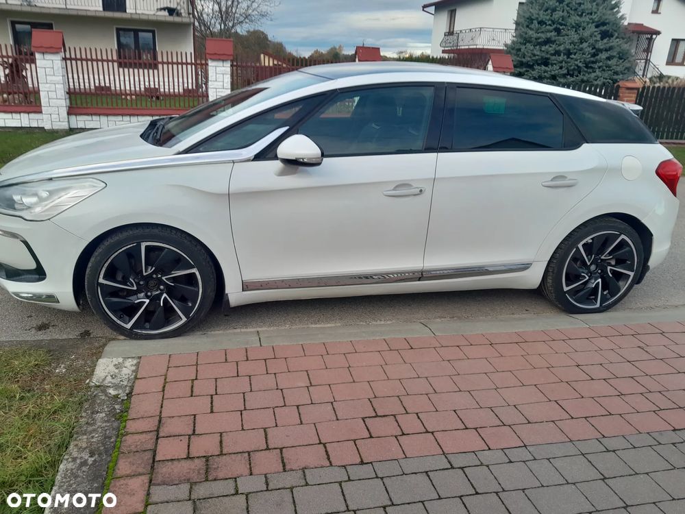 Citroën DS4 THP 200 Pure Pearl - 2