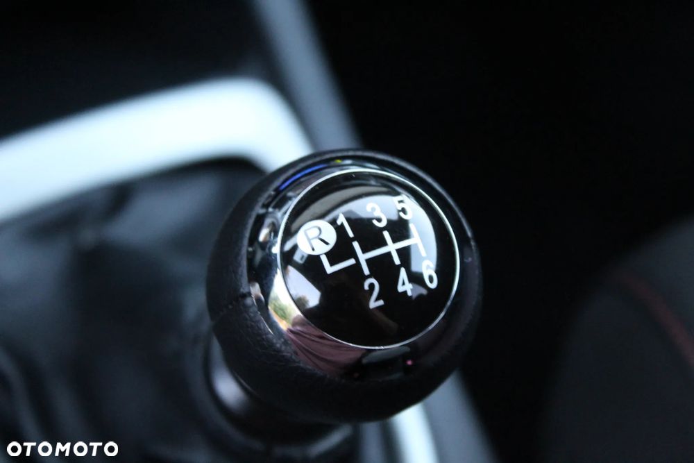 Toyota Auris 1.4 D-4D Life - 27