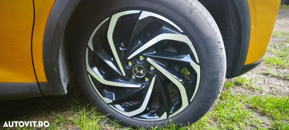DS Automobiles DS 7 Crossback DS7 1.5 BlueHDi 130 S&S EAT8 PERFORMANCE LINE + - 7