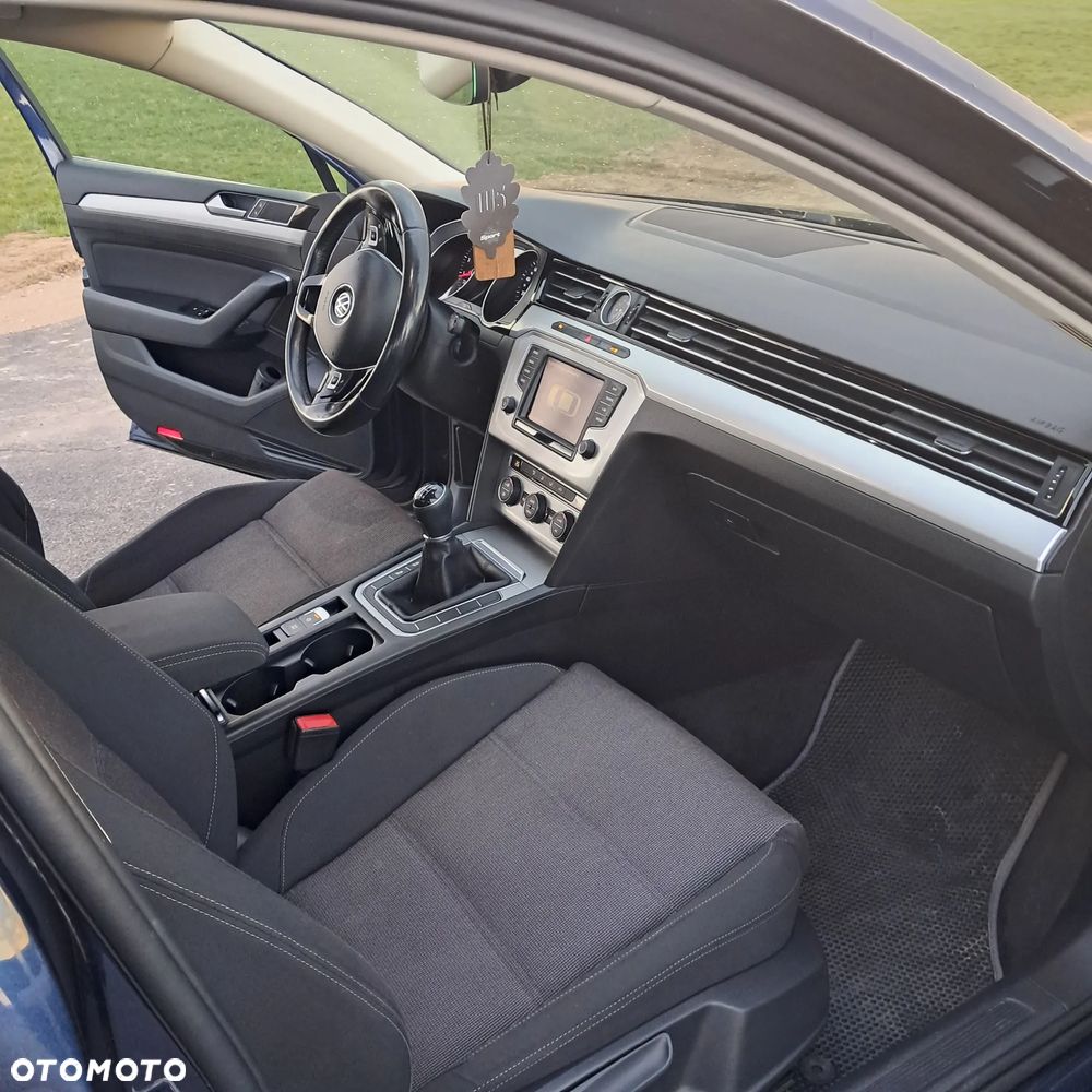 Volkswagen Passat 1.8 TSI BMT Comfortline - 21