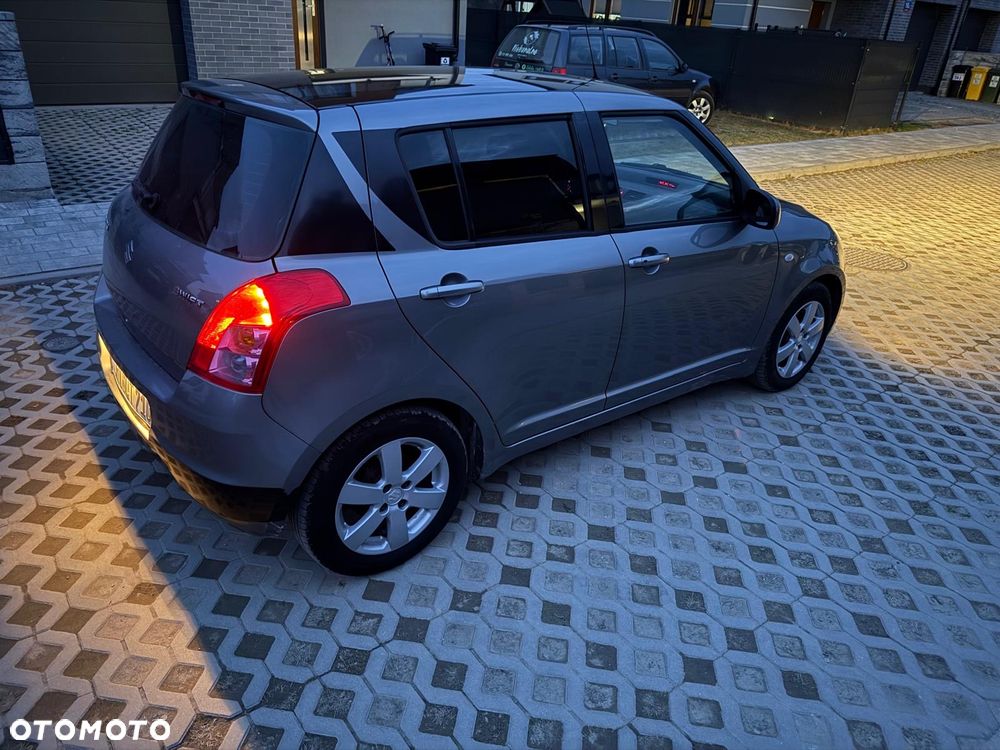 Suzuki Swift 1.3 DDiS Comfort - 33