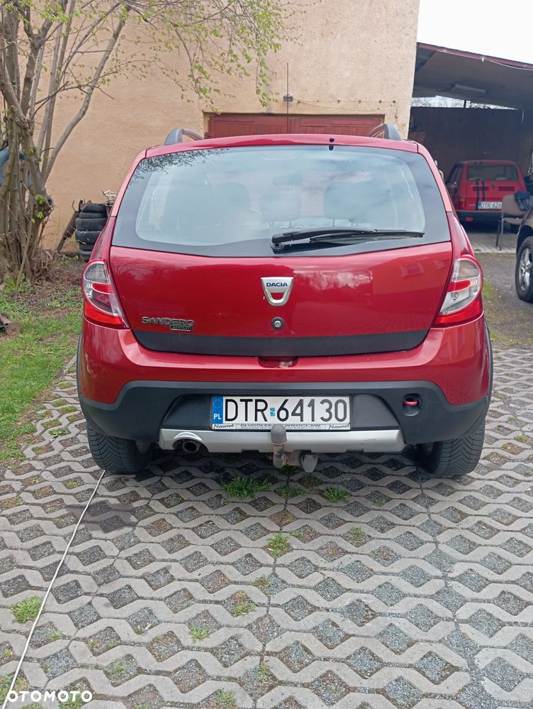 Dacia Sandero 1.5 dCi Laureate - 2