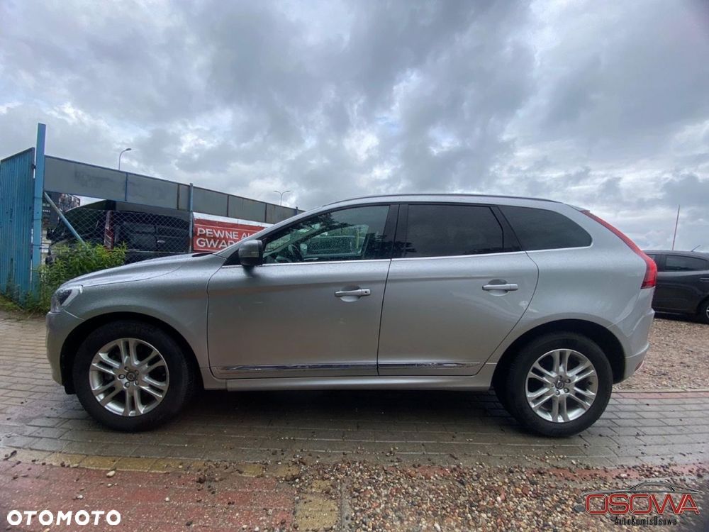 Volvo XC 60 T5 Geartronic Summum - 12