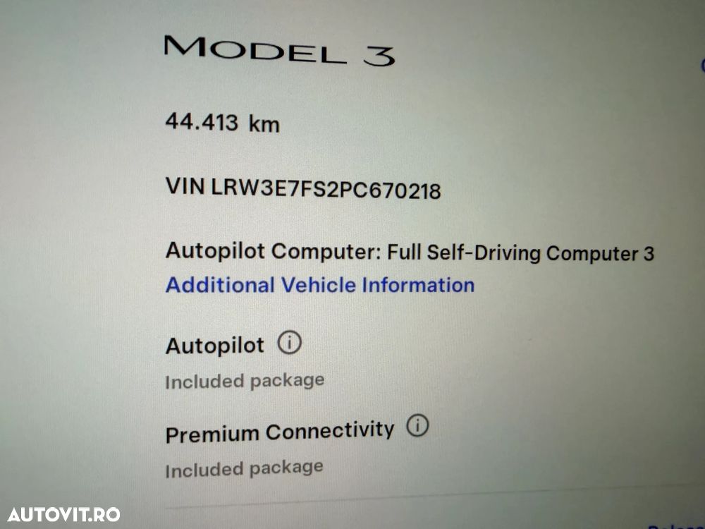 Tesla Model 3 RWD - 12