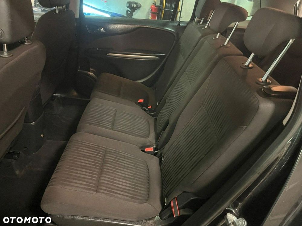 Opel Zafira - 26