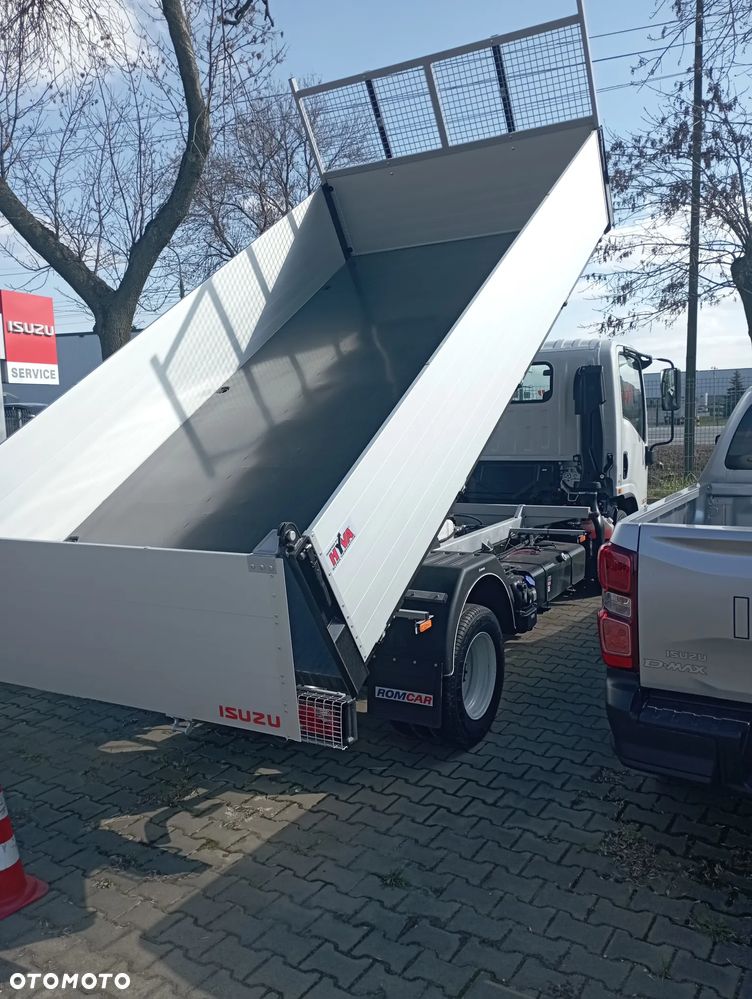 Isuzu M27H 3,0 TURBO - 12