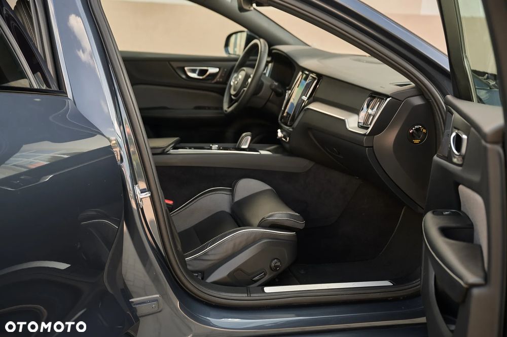 Volvo S60 T4 Geartronic RDesign - 27