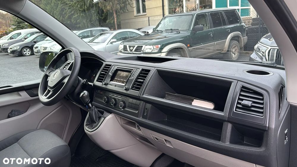 Volkswagen Transporter - 19