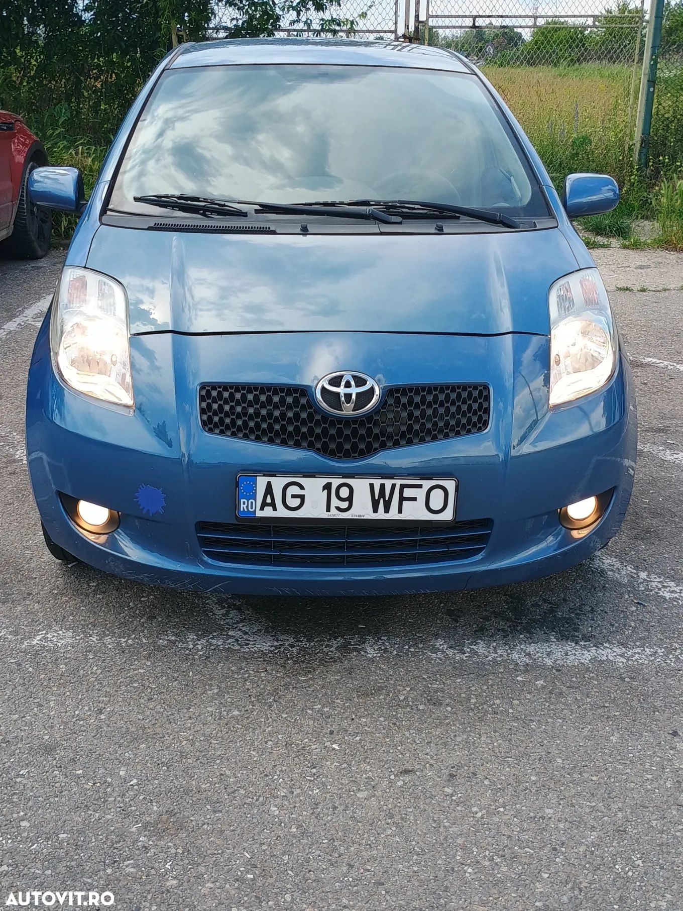 Toyota Yaris - 1