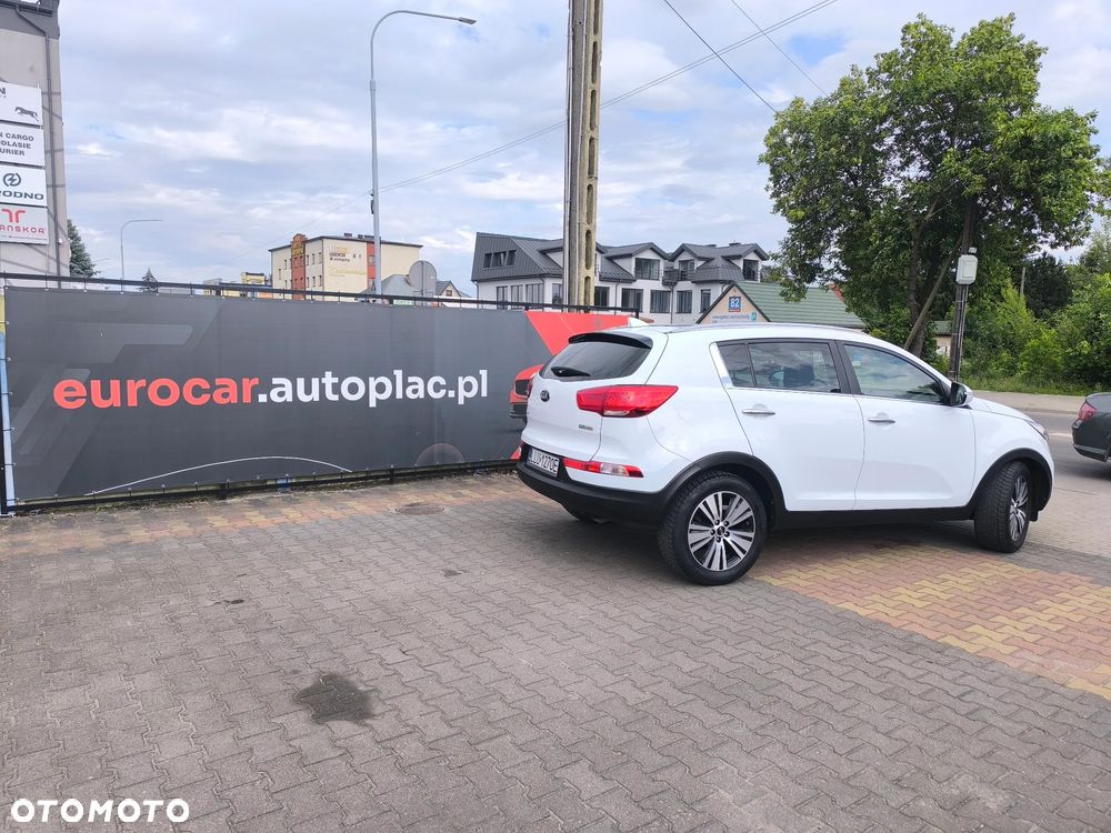 Kia Sportage 1.7 CRDI 2WD Dream-Team Edition - 3