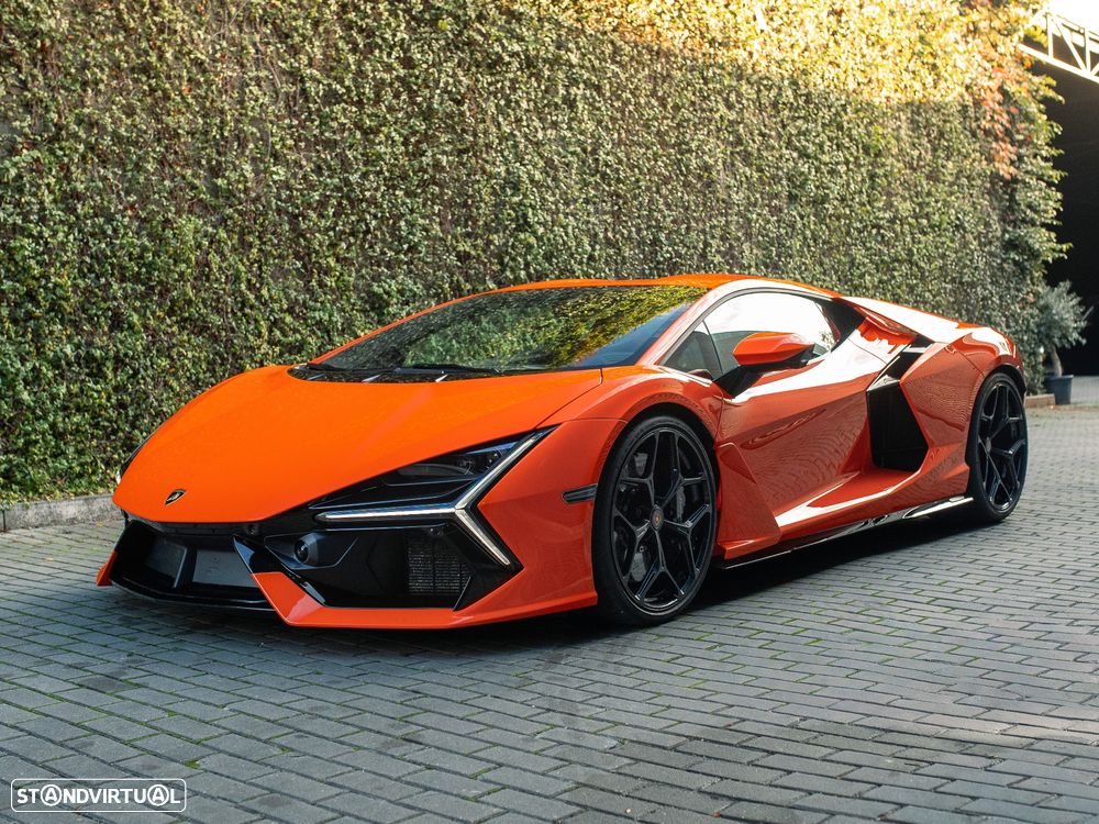 Lamborghini Revuelto Standard - 5