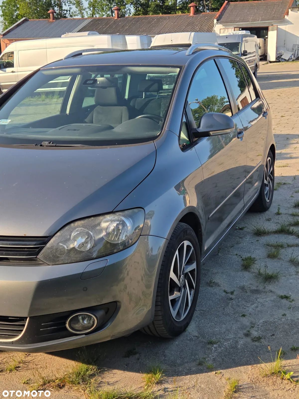 Volkswagen Golf Plus - 1