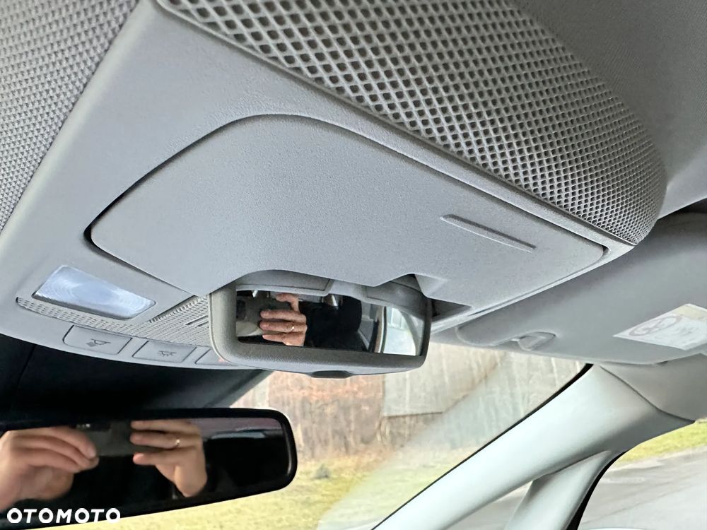 Ford S-Max 2.0 TDCi Trend - 32