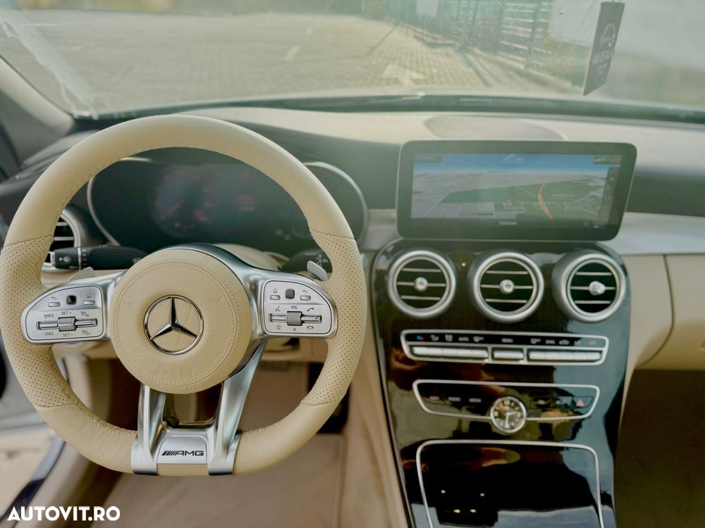 Mercedes-Benz C 300 Cabrio 9G-TRONIC AMG Line - 12
