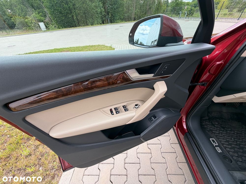 Audi Q5 2.0 TFSI Quattro Design S tronic - 24