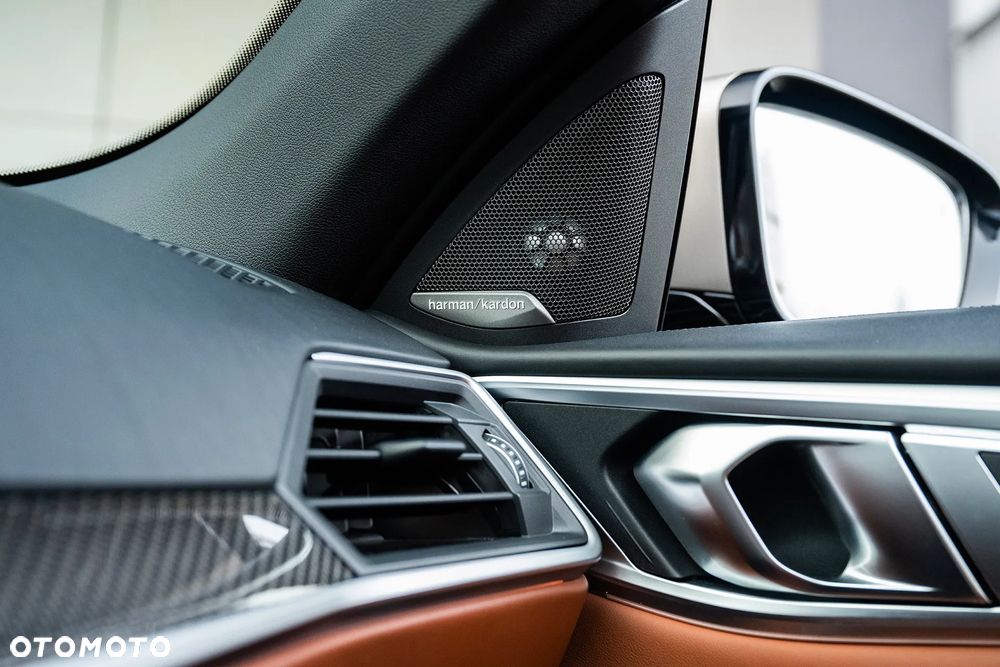 BMW Seria 4 M440i xDrive mHEV - 21