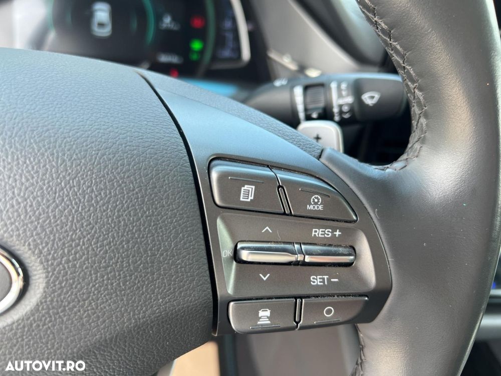 Hyundai IONIQ 1.6 141CP Exclusive - 24