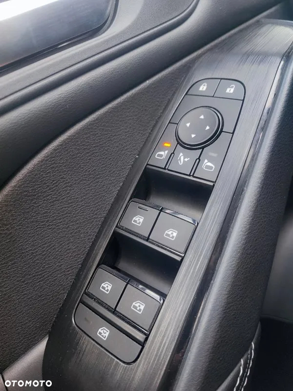 Nissan Qashqai - 36