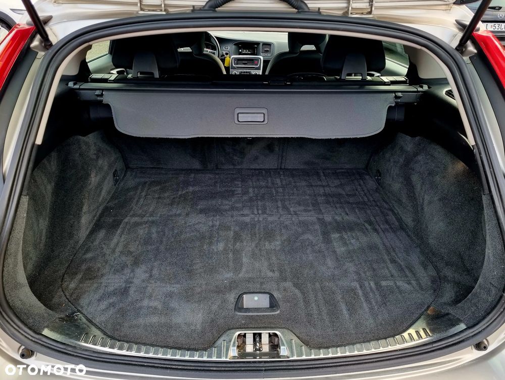 Volvo V60 D3 Edition - 14
