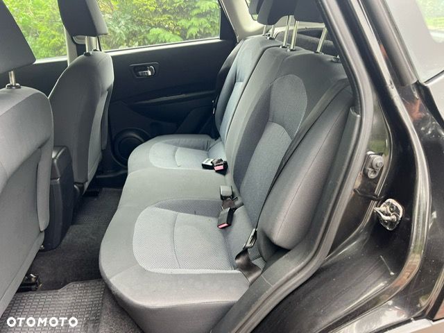Nissan Qashqai - 16