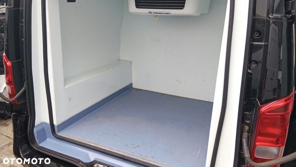 Mercedes-Benz VITO 116 9G TRONIC HOLENDERKA CHŁODNIA CATERING - 20