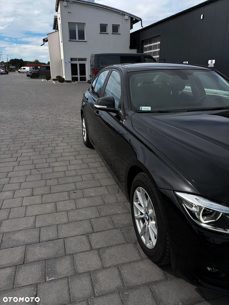 BMW Seria 3 318i GPF Luxury Line - 5