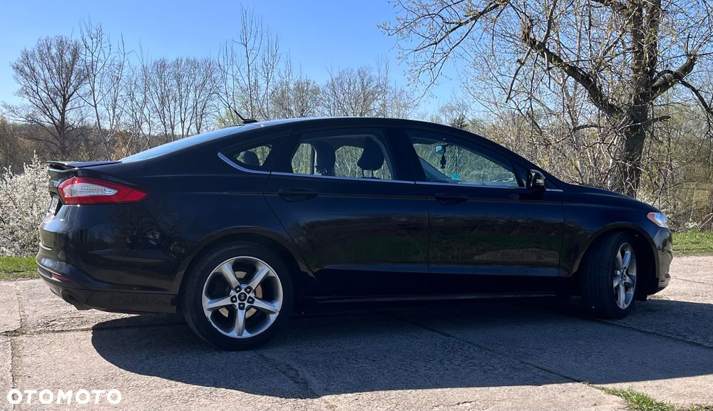 Ford Fusion - 9