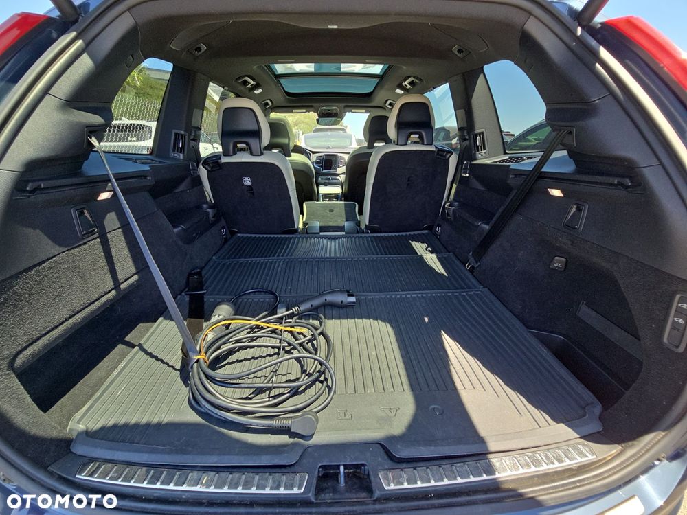 Volvo XC 90 T8 AWD Recharge Geartronic Inscription Edition - 14
