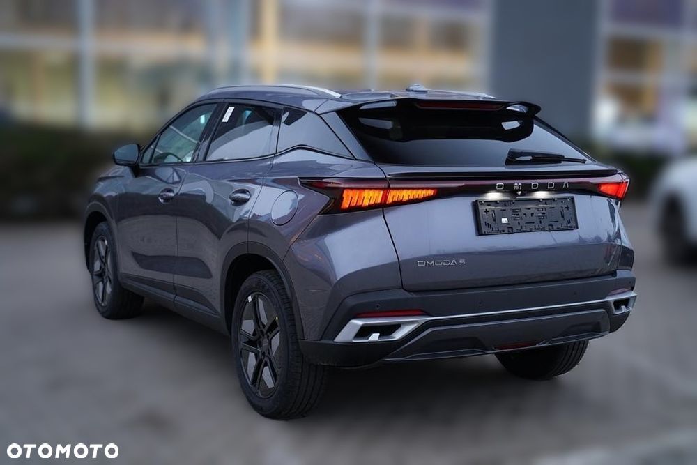 Omoda 5 1.5 T-GDI Hybrid Premium DHT - 6