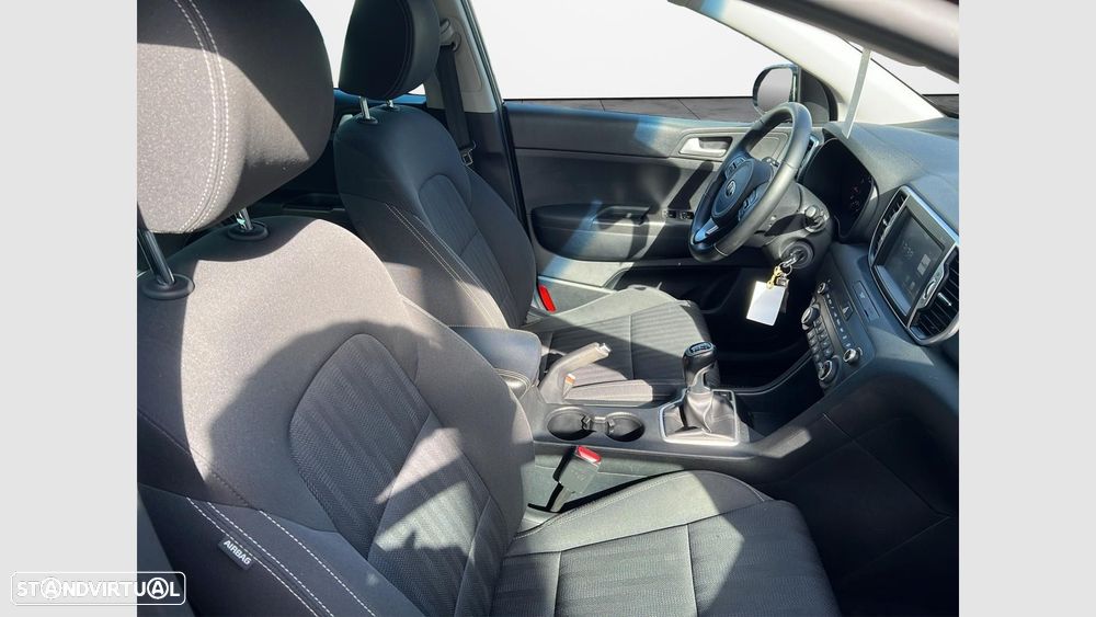 Kia Sportage 1.6 GDI ISG Nav Line - 14