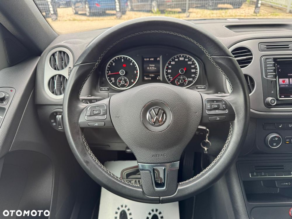 Volkswagen Tiguan - 19