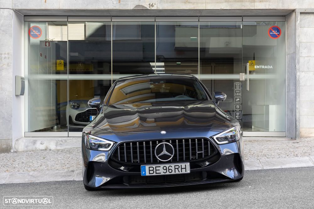 Mercedes-Benz AMG GT 53 4Matic+ 4D Speedshift TCT 9G — fotografia 2