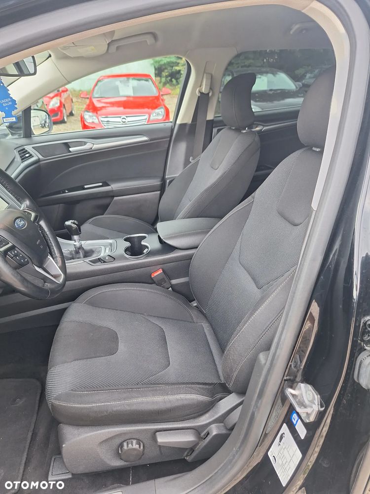Ford Mondeo 2.0 TDCi STart-Stopp Titanium - 19
