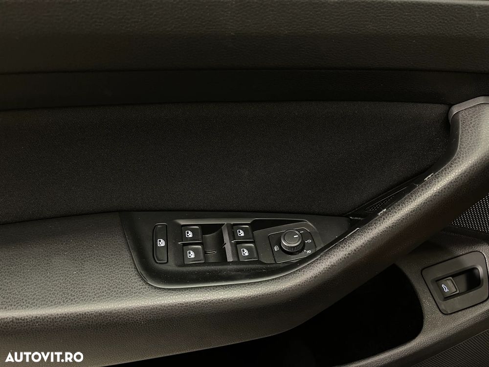 Volkswagen Passat 2.0 TDI Advance - 21